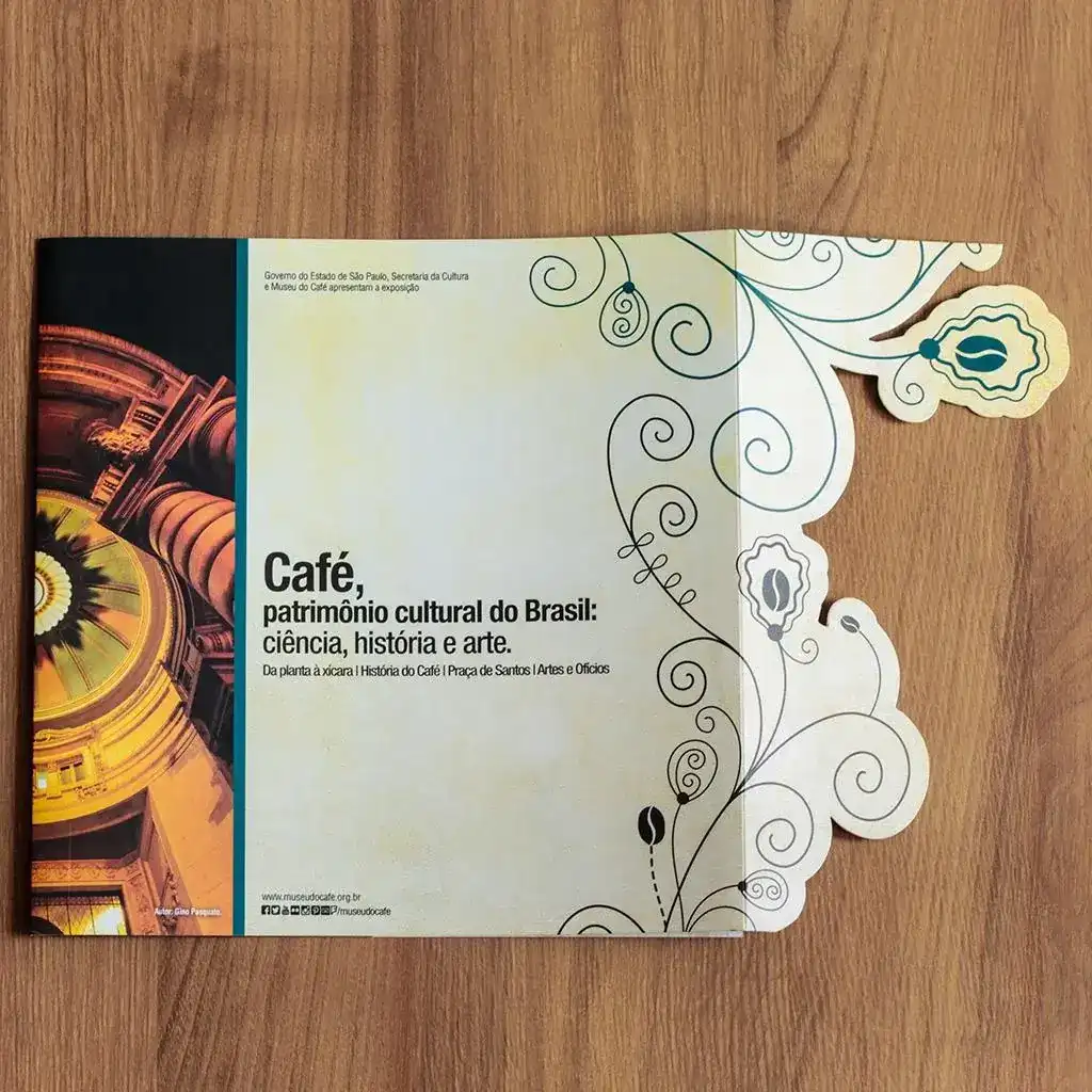 Diferença entre tamanhos de folder e impacto visual